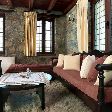 Arodamos Guesthouse Krousonas  Buitenkant foto